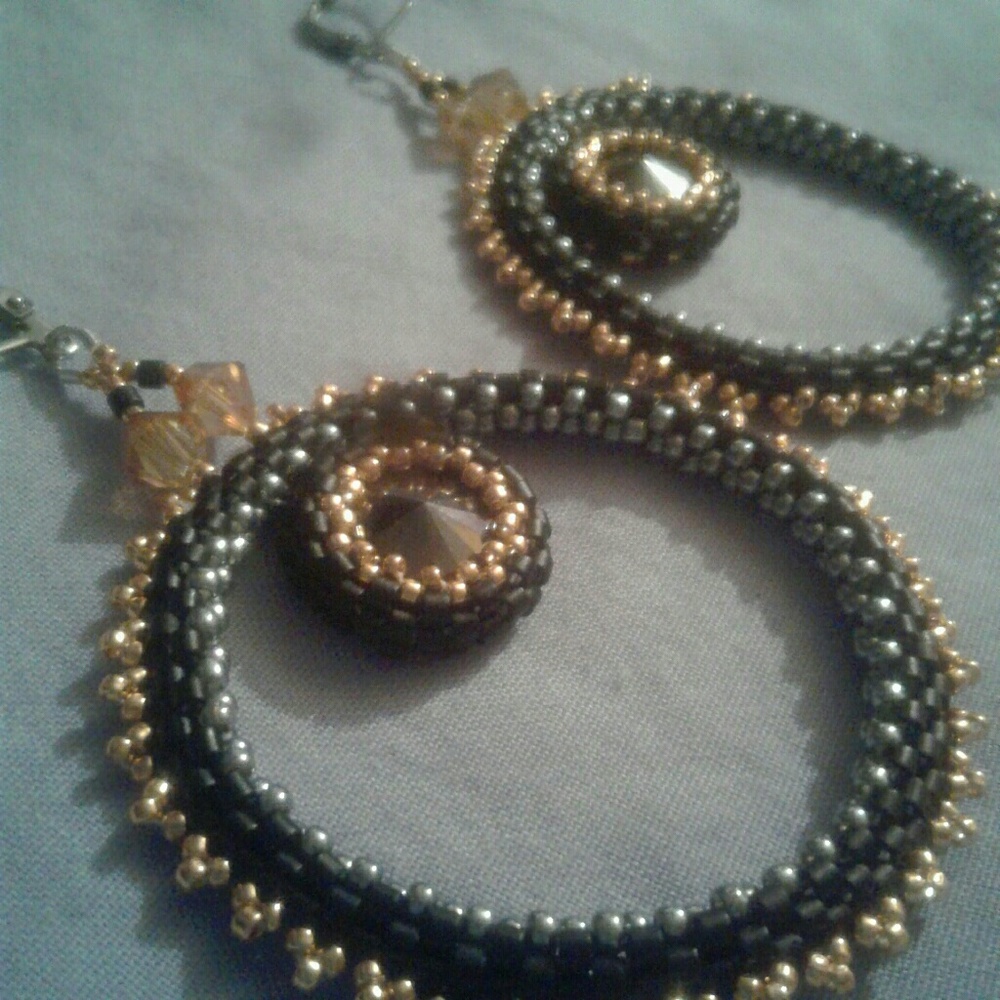 Hoop ring earrings - Picture 5 of 6